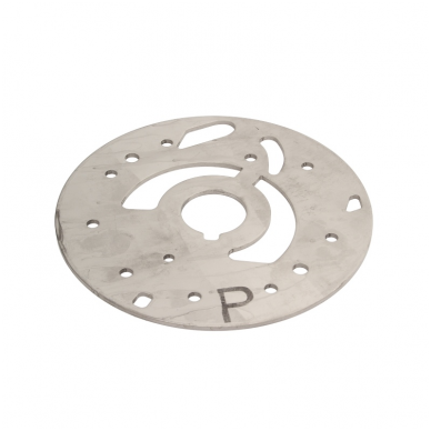 Oil pump seal plate